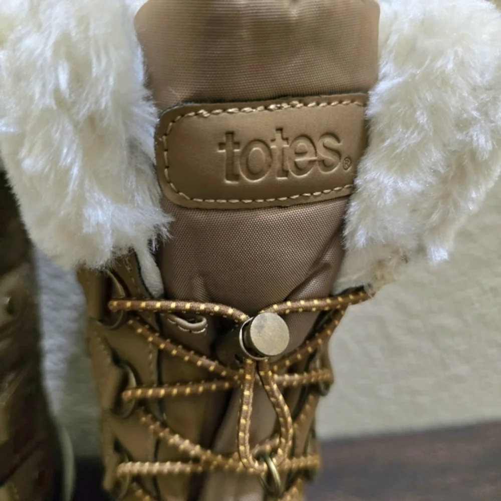 Totes Girl's Winter‎ Tall Snow Boots Toffee Brown NWT Size 1 Youth